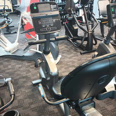 Life Fitness RS3 Lifecycle Exercise Bike w/ Track Connect Console — [Display Model]